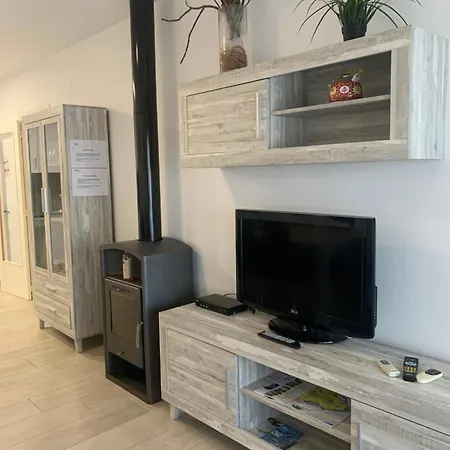 Nature 38 , Piscina , Aire Acondicionado , Barbacoa Y Parquing Privado