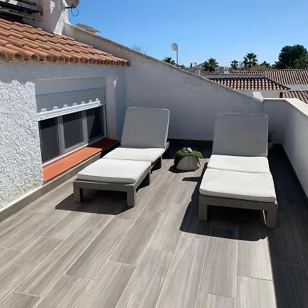 Nature 38 , Piscina , Aire Acondicionado , Barbacoa Y Parquing Privado Casa de vacances