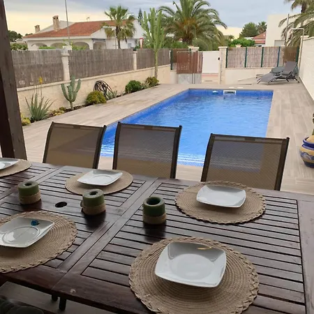 Nature 38 , Piscina , Aire Acondicionado , Barbacoa Y Parquing Privado Casa de vacances Riumar